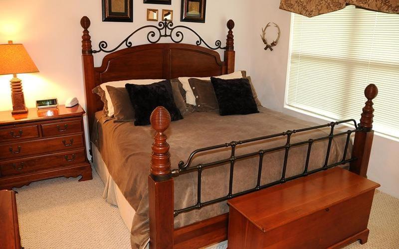 Seven Springs Woodridge 4 Bedroom Premium Condo, Sleeps 10, Deck With Mountain Views Champion